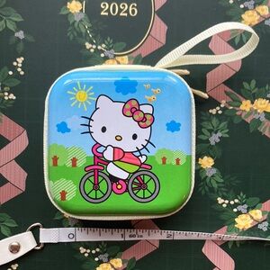 Brand New Hello Kitty Tiny Tin Case